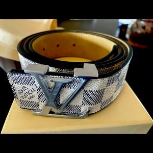 Louis Vuitton belt